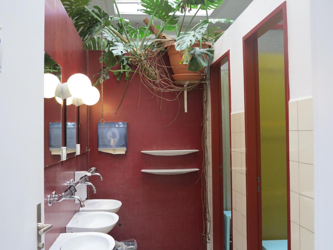 Basel Backpack Hostel Ngoại thất bức ảnh